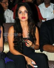 Actress Sheena Pics 03