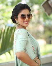 Actress Siddhi Idnani At Silk India Expo Inauguration At Secunderabad Photos 01