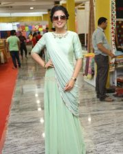 Actress Siddhi Idnani At Silk India Expo Inauguration At Secunderabad Photos 08
