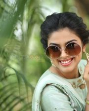 Actress Siddhi Idnani At Silk India Expo Inauguration At Secunderabad Photos 15