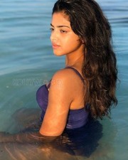 Actress Siddhi Idnani Candid Photos 02 Actress Siddhi Idnani Candid Photos 02
