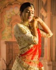 Actress Siddhi Idnani Candid Photos 17 Actress Siddhi Idnani Candid Photos 17