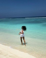Actress Siddhi Idnani Candid Photos 24 Actress Siddhi Idnani Candid Photos 24
