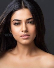 Actress Siddhi Idnani Candid Photos 33 Actress Siddhi Idnani Candid Photos 33