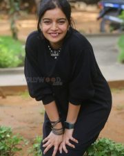 Actress Swathi Reddy at Month Of Madhu Movie Press Meet Pictures 10