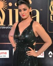 Actress Varalakshmi Sarathkumar At Iifa Utsavam 2017 Pictures 11