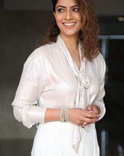 Actress Varalakshmi at Kota Bommali PS Movie Interview Photos 33