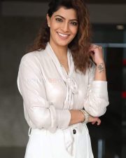 Actress Varalakshmi at Kota Bommali PS Movie Interview Photos 34