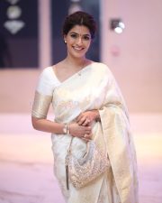 Actress Varalaxmi SarathKumar at Saraswathi Movie Pre Release Event Photos 05