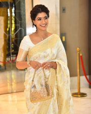 Actress Varalaxmi SarathKumar at Saraswathi Movie Pre Release Event Photos 16