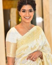 Actress Varalaxmi SarathKumar at Saraswathi Movie Pre Release Event Photos 20