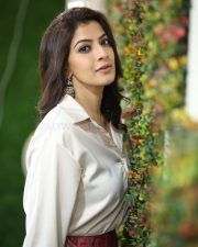 Actress Varalaxmi Sarathkumar at Hanu Man Interview Pictures 12