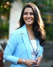 Actress Varalaxmi Sarathkumar at Yashoda Movie Interview Photos 03