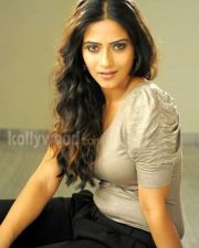Aditi Sharma Hot Photos 05