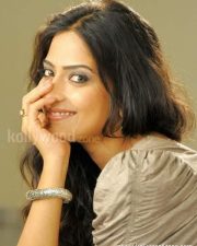 Aditi Sharma Hot Photos 09