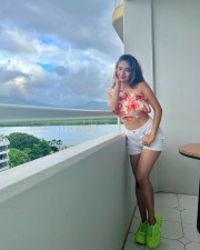 Anushka Sen in White Shorts Posing in the Balcony Photoshoot Pictures 05