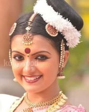 Arundhathi Vettai Heroine Saranya Mohan Stills 03