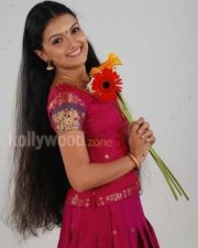 Arundhathi Vettai Heroine Saranya Mohan Stills 17