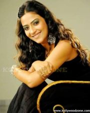 Athidi Sharma Pics 10