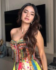 Attractive Actress Anushka Sen in a Strapless Multi Colored Banarasi Brocade Gown with a Fitted Corset Bodice Pictures 04 Attractive Actress Anushka Sen in a Strapless Multi Colored Banarasi Brocade Gown with a Fitted Corset Bodice Pictures 04