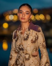 Beautiful Anushka Sen in a Black and Beige Outfit at Cannes Photos 03