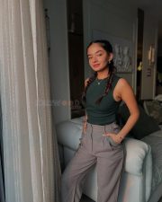 Beauty Queen Anushka Sen in a Green Sleeveless Top with Ponytail Photos 02 Beauty Queen Anushka Sen in a Green Sleeveless Top with Ponytail Photos 02