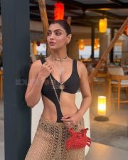 Chic Actress Akanksha Puri in a Black bodysuit with beige crochet skirt Photos 06 Chic Actress Akanksha Puri in a Black bodysuit with beige crochet skirt Photos 06