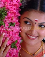 Cute Saranya Mohan Stills 02