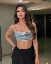 Dazzling Actress Akanksha Puri in a Silver Mirror Crop Top And Black Slit Skirt Photos 08 Dazzling Actress Akanksha Puri in a Silver Mirror Crop Top And Black Slit Skirt Photos 08