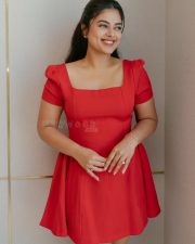 Delightful Actress Siddhi Idnani in a Red Square Neck Puff Sleeve Mini Dress Photos 05 Delightful Actress Siddhi Idnani in a Red Square Neck Puff Sleeve Mini Dress Photos 05