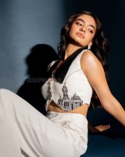 Dil Dosti Dilemma Actress Anushka Sen Sexy and Hot Photoshoot Pictures 30 Dil Dosti Dilemma Actress Anushka Sen Sexy and Hot Photoshoot Pictures 30