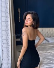 Dil Dosti Dilemma Actress Anushka Sen in a Black Bodycon Mini Dress Pictures 02