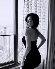 Dil Dosti Dilemma Actress Anushka Sen in a Black Bodycon Mini Dress Pictures 09