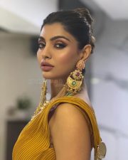Dons and Darlings Actress Akanksha Puri in a Mustard Yellow One Shoulder Corset Style Top Pictures 01