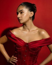 Fiery Hot Anushka Sen in a Red Off Shoulder Corser Dress Photos 02