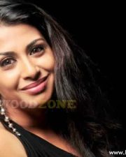 Gayatri Iyer Pics 16