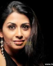 Gayatri Iyer Pics 25