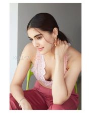 Glamorous Divyansha Kaushik Cleavage in a Satin Dress Pictures 02