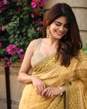 Gorgeous Aaditi Pohankar Saree Photos 01