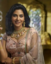 Heroine Akanksha Puri Photoshoot Pictures 04 Heroine Akanksha Puri Photoshoot Pictures 04