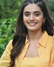 Heroine Divyansha Kaushik at Ramarao On Duty Movie Interview Photos 24
