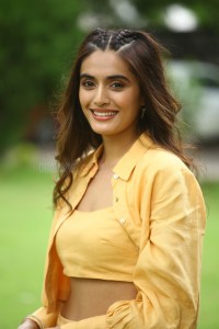 Heroine Divyansha Kaushik at Ramarao On Duty Movie Interview Photos 52