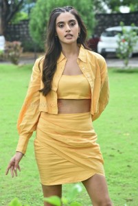 Heroine Divyansha Kaushik at Ramarao On Duty Movie Interview Photos 77