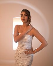 Hot Akanksha Puri in a White Strapless Tube Mesh Midi Dress Photos 02