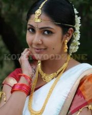 Kamalini Mukherjee 04