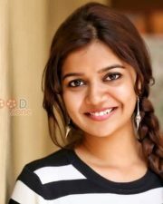 Love Pannuga Life Nallarukkum Heroine Swathi Pictures 11