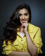 Majili Actress Divyansha Kaushik Pictures 04