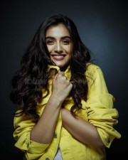 Majili Actress Divyansha Kaushik Pictures 05