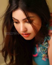 Monagadu Actress Komal Jha Sexy Candid Stills 44