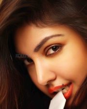 Monagadu Actress Komal Jha Sexy Candid Stills 54